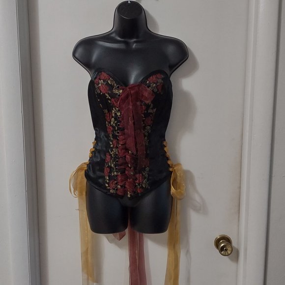 May Faire Moon Over Bust Boned Corset Custom Corset Goth Corset Rose Embroidered - Picture 2 of 15